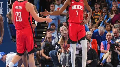 利物浦领先20分，瓜迪奥拉自信回应：我们表现卓越，前景广阔，他们仅无伤病之患